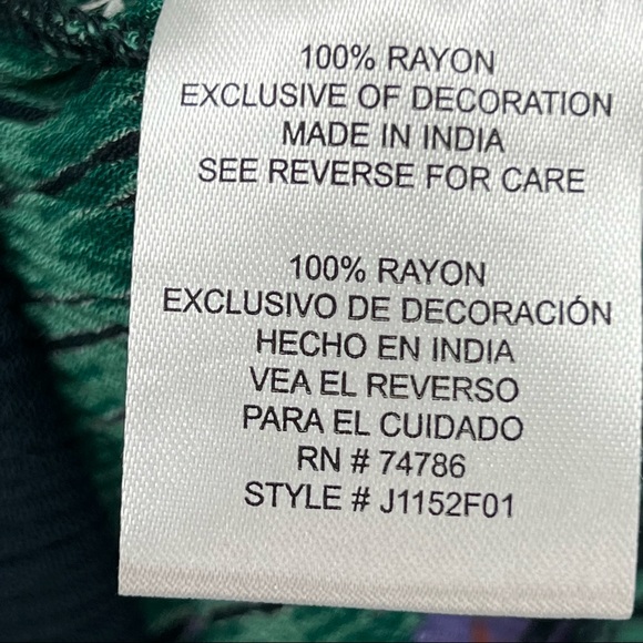 Patrons of Peace Tropical Sleeveless Top with Ruffle Bottom - Picture 8 of 11